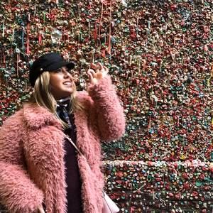 Meet your Posher, Hannah